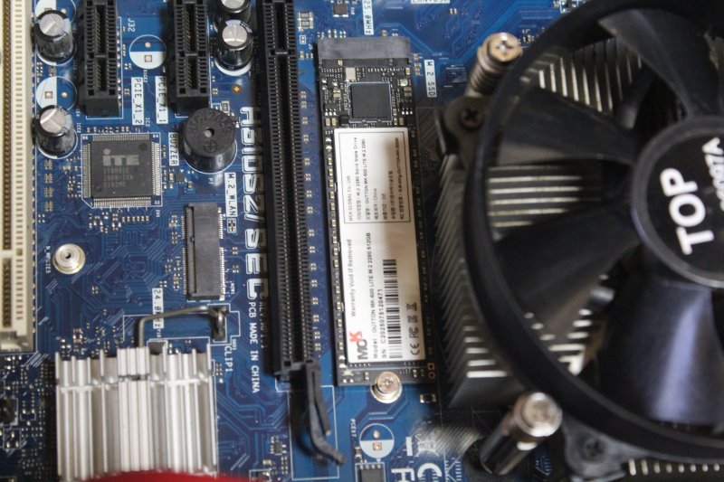 [IT 트렌드] 0.1초의 마법: M.2 NVMe SSD가 장착된 웹서버, 웹사이트 로딩 속도를 4배 앞당기는 이유
